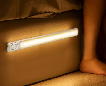 TopLEDverlichting.nl Draadloze 80 LED 3 kleuren Kast | Trap | Garage | Schuur | Keuken bewegingssensor lamp magnetisch en oplaadbaar foto 6